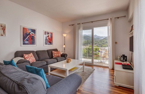 Soller House | Neptuno 3. Apartment with fantastic views to the Port de Soller and the marina