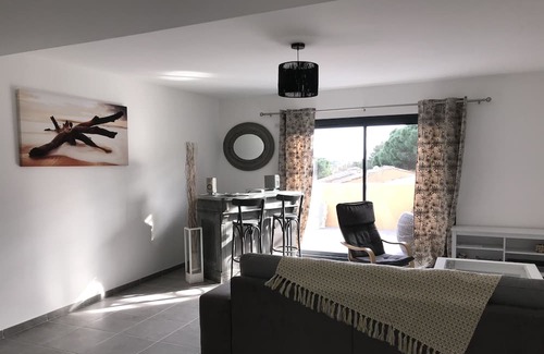 La Croix-Valmer Apartment | Spacious air-conditioned apartment new construction