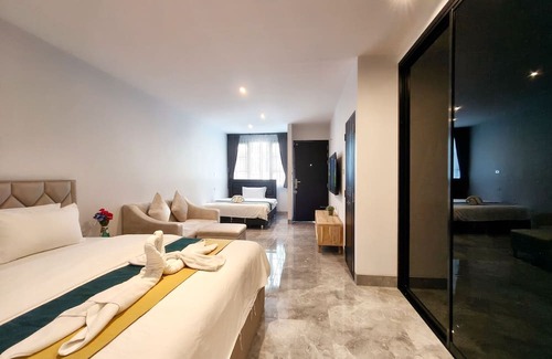 Rawai Hotel | Phuket Leisure Time Hotel