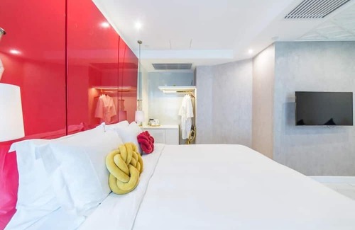 Yau Tsim Mong Hotel | Tung Nam Lou Art Hotel