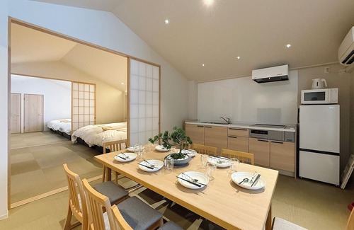 Hatsukaichi Apartment | bHotel Miyajima Omotesando 32
