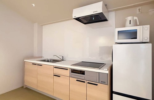 Hatsukaichi Apartment | bHotel Miyajima Omotesando 32