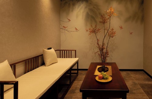 Shangri-La Hotel | The wonderland homestay