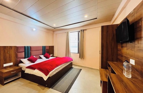 Badrinath Hotel | Hotel Maa Bhuvneswari