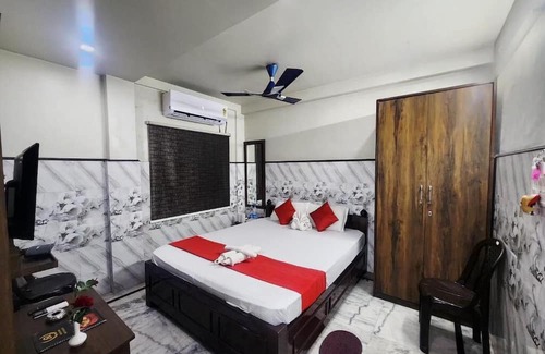 Belgachia Hotel | Anandaloke Residency