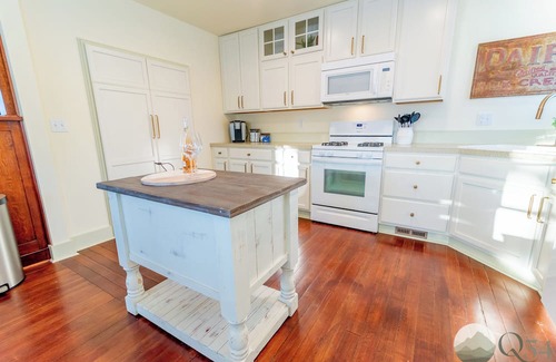 Palmer Resort | Quarter 54