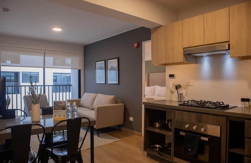 Miraflores Apartment | w Magnificent 2BR w/Balcony in Miraflores
