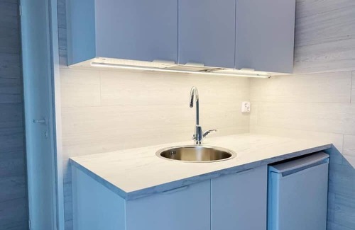 Vaajakoski Apartment | High-quality suite by the lake