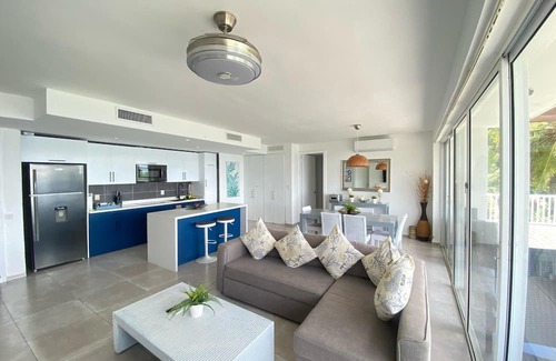 Punta Balandra Apartment | Apartamento Vista Mare 9-102