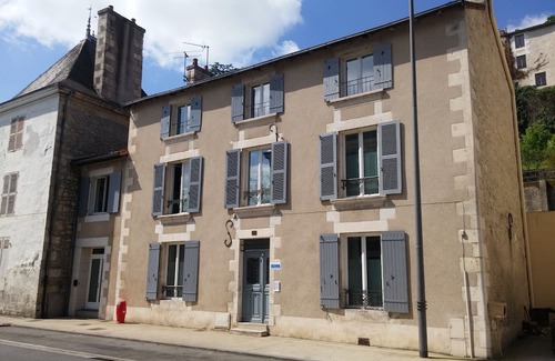 Poitiers House | Les Trois Fontaines