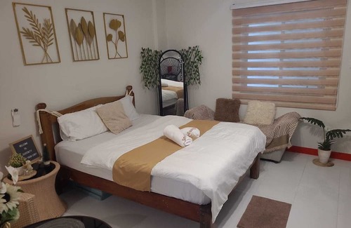 Lipa House | Serenity Home with Indoor Jacuzzi