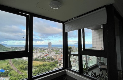 Toucheng House | Indulge in a private hot spring with a breathtaking view of Turtle Island, Yilan