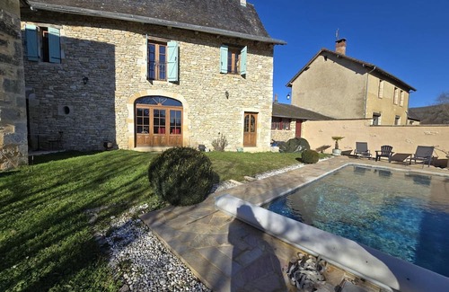 Coly Cottage | Gite Coly-Saint-Amand, 3 bedrooms, 6 persons