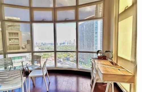 Wack-Wack Greenhills Apartment | 2-Bedroom Loft Near Shangrila & SM Megamall