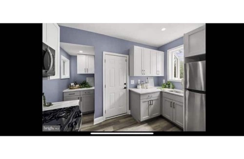 Howard Park House | Luxury*3BR/3BA*Home w/Private*Parking*Top*Locationnn