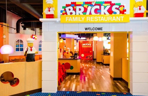 Cypress Gardens House | Adventure Awaits: LEGOLAND Hotel Florida, Creative Dining, Mini Golf Fun