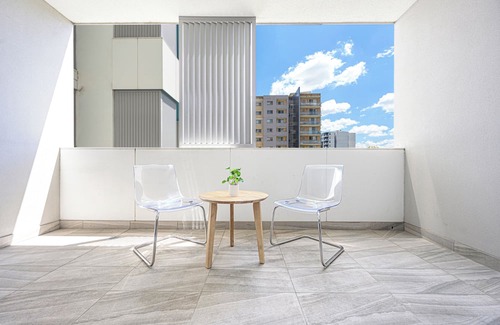Liverpool Apartment | Liverpool Stunny Modern Apt |Wifi &Parkingnn