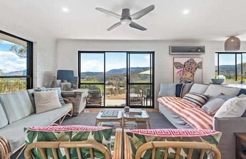 Kidaman Creek Other | Luxe Farmstay, 10 mins Mapleton, Incredible View!