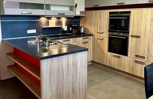 Bad Zwischenahn House | Bungalow for 9 guests with 120m² in Bad Zwischenahn (266620)