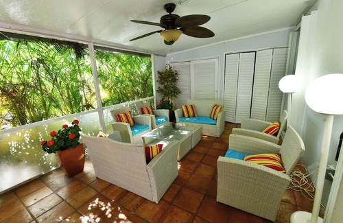 Melaleuca Gardens House | Spacious 4-bedroom house in charming Dania Beach with WiFi, AC Dock Water Access
