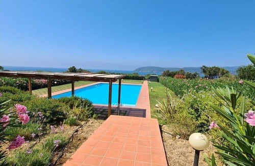 Capoliveri Boat Rental | Casa Zuccale Comfortable holiday residence