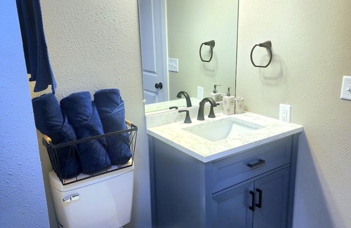 Rapid City House | Charming 1-bedroom house in superb Rapid City with AC, WiFi,