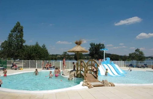 Canet-de-Salars House | Camping 4 étoiles - Parc aquatique - ccaaaah