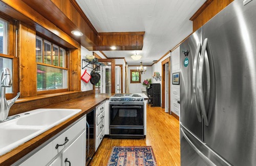 Mentone Cottage | The Aviary At Downtown Mentone