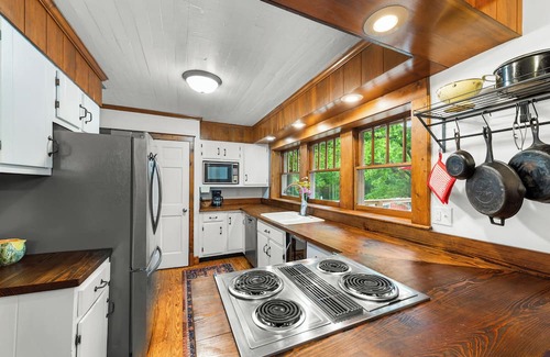 Mentone Cottage | The Aviary At Downtown Mentone