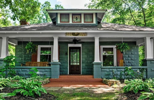 Mentone Cottage | The Aviary At Downtown Mentone