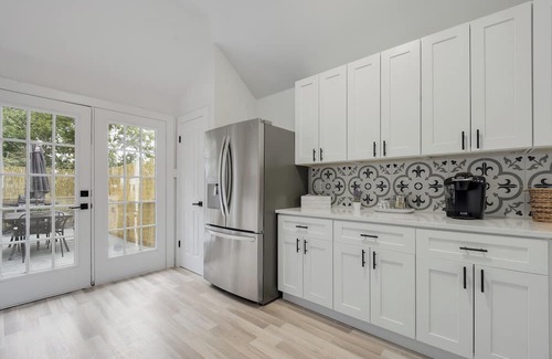 McKinney House | BOHO Chic-South Austin 3BR-ACL-SOCO-COTA, and AUS Airport nearby-PETSOk