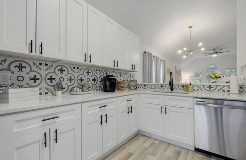 McKinney House | BOHO Chic-South Austin 3BR-ACL-SOCO-COTA, and AUS Airport nearby-PETSOk