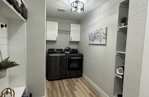 Gillette House | Clean beautiful house 3 minutes from CAM-PLEX & 1 min from Energy Sports Complex