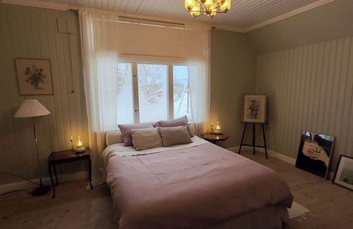 Runhallen Villa | Sleep in a Swedish old school