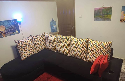 Kutus Apartment | Cozy 1-bedroom apartment in delightful Kutus with WiFi