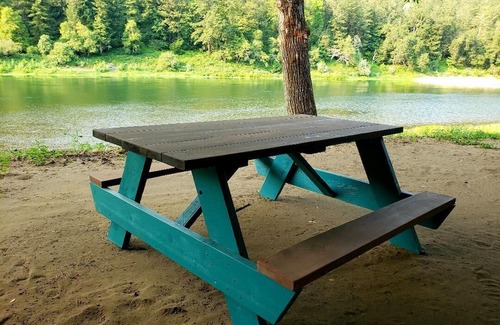 Oakland RV Rental | Sioux Style Tipi on private property in the "Tyee" area of Umpqua Oregon