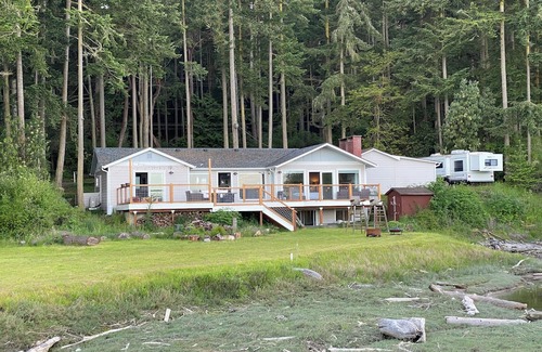 Coupeville House | Penn Cove and Mount Baker views. 3-bedroom home.