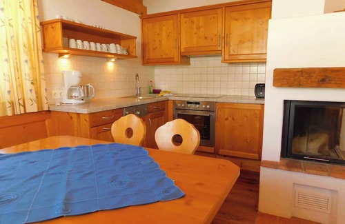 Brixen im Thale Cabin | Holiday house with a view of the mountains