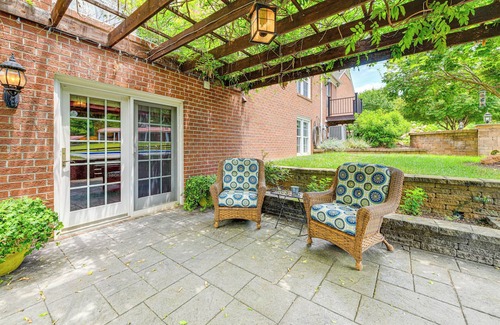Louisa House | Cozy Louisa Escape w/Patio + Pool Access!