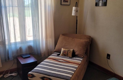 Medanales House | A perfectly peaceful stay on a working horse ranch in Abiquiu Valley