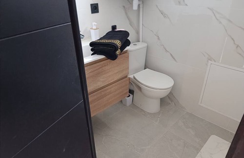 Marsillargues Apartment | Apartment, Suite with Spa, close to beaches