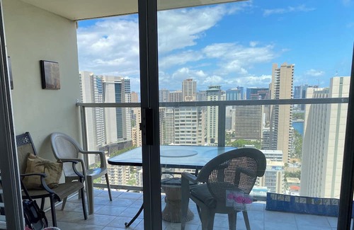 Waikiki Condo | Condo/Hotel Studio Panoramic views, Sun deck with pool, walk to Waikiki beach.