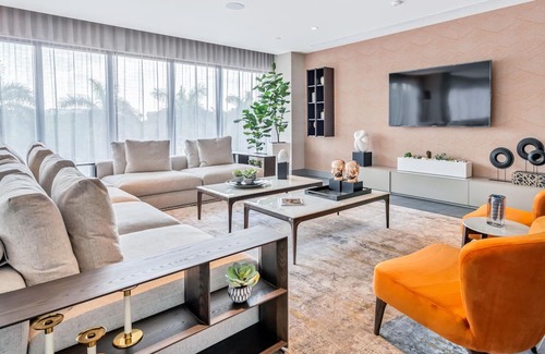 Doral Condo | Relaxing Doral Oasis: 2BR Bliss