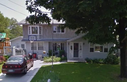 Long Island House | 1 cozy room in shared house in charming Selden with AC, WiFi