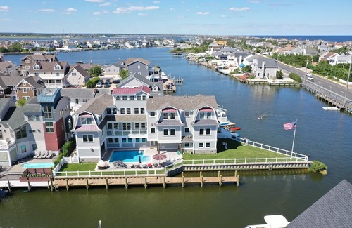 Mantoloking House | JUNE RENTAL - New Construction Home On Bay - Minutes From Beach!