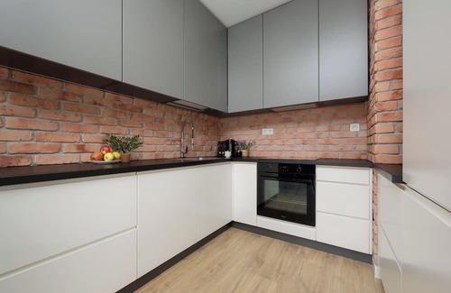 Wola Apartment | Green Apartment with Parking by Renters