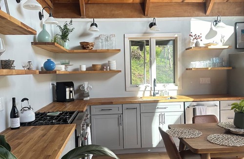 Denver Ski Chalet | Recovery Run Chalet - Stunning Mountain Views!
