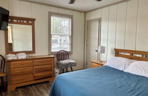 Santee Cabin | Your Cozy Retreat Lake Getaway