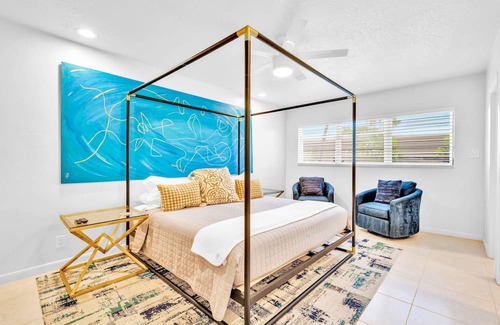 Coral Ridge Apartment | One-bedroom Suite Heated Pool Dock Access Quiet Neighborhood Saltaire Two Resldences