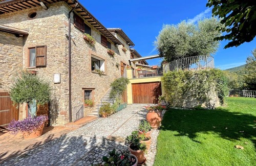 Spoleto House | Live on a a country park with all facilities An aristocratic venue Sleeps 10